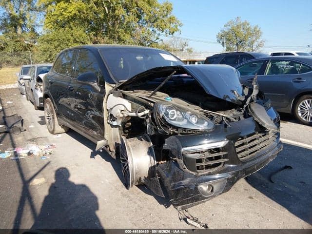 2017 PORSCHE CAYENNE 1