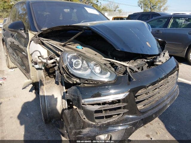 2017 PORSCHE CAYENNE 19