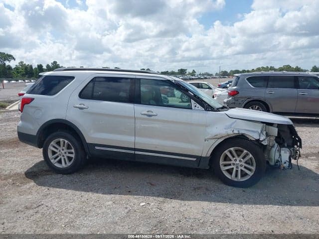 2017 FORD EXPLORER XLT 13