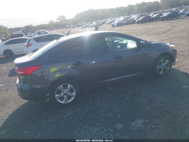 2018 FORD FOCUS S 4