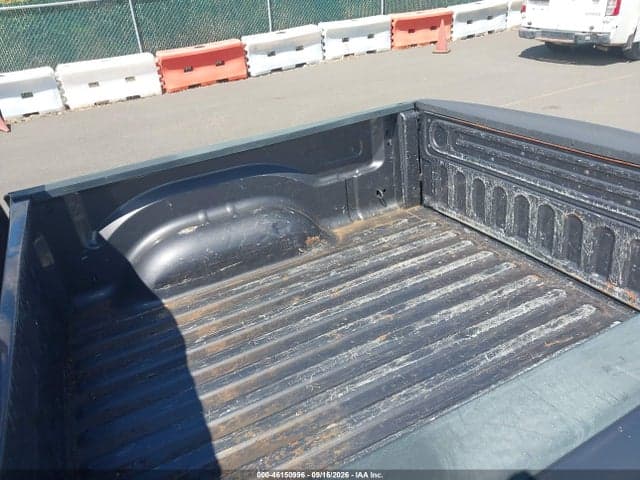 2017 RAM 1500 TRADESMAN 4X4 5'7 BOX 12
