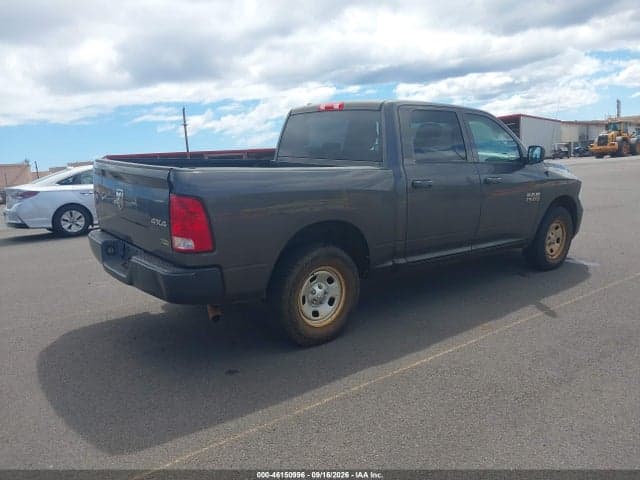2017 RAM 1500 TRADESMAN 4X4 5'7 BOX 4