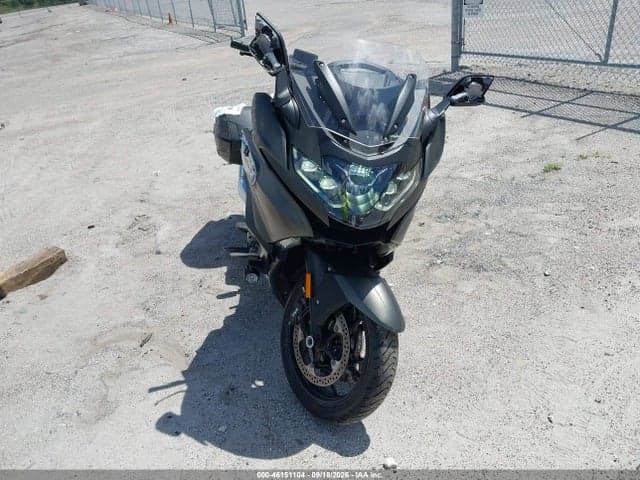 2023 BMW K1600 B 5