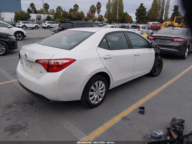 2017 TOYOTA COROLLA LE 4