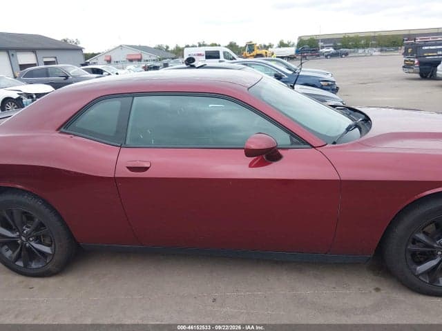 2020 DODGE CHALLENGER SXT AWD 13