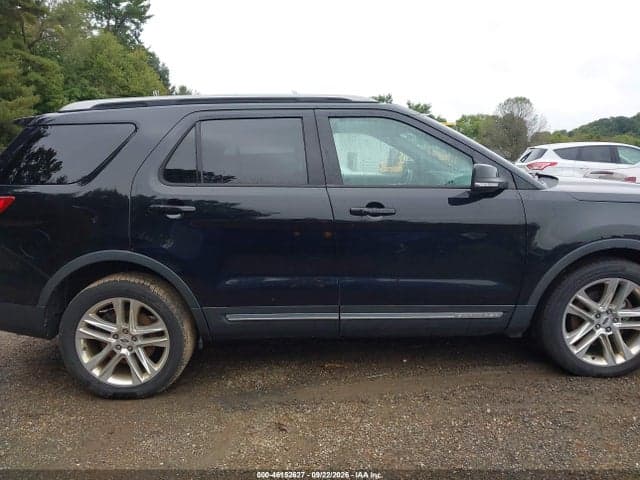 2017 FORD EXPLORER XLT 13