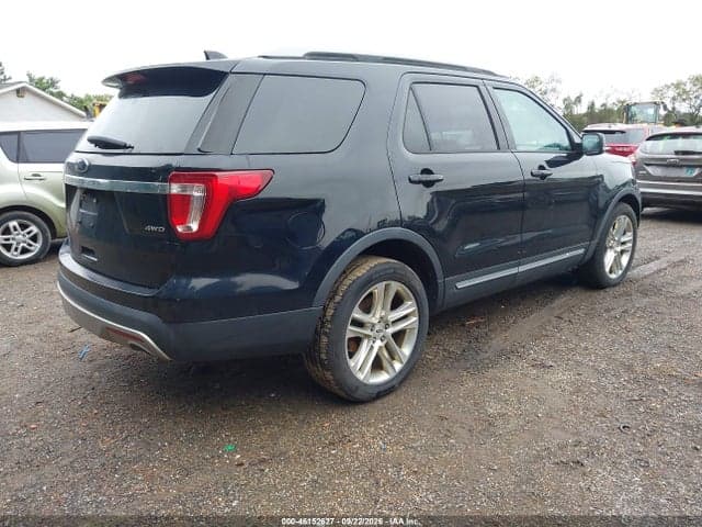 2017 FORD EXPLORER XLT 4