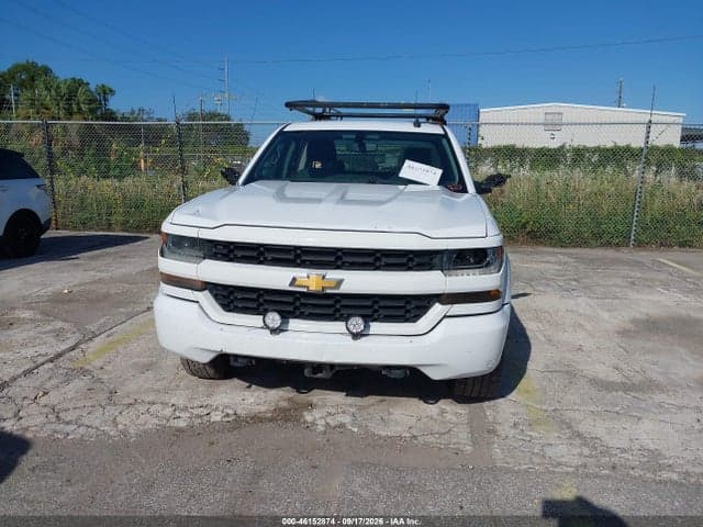 2018 CHEVROLET SILVERADO 1500 CUSTOM 10