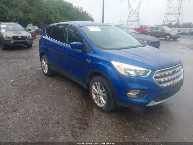 2017 FORD ESCAPE SE 1