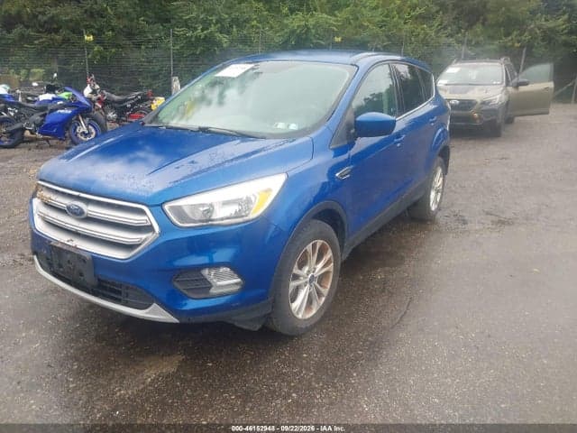 2017 FORD ESCAPE SE 2