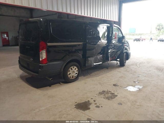 2021 FORD TRANSIT-150 4