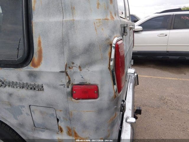 1984 DODGE RAM VAN B250 11