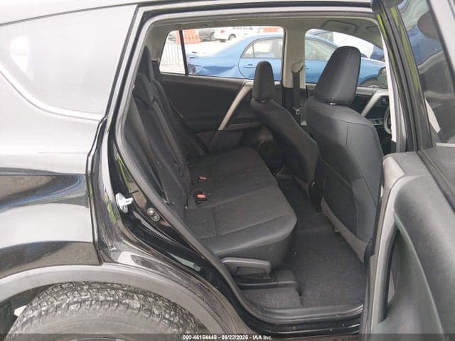 2017 TOYOTA RAV4 LE 8
