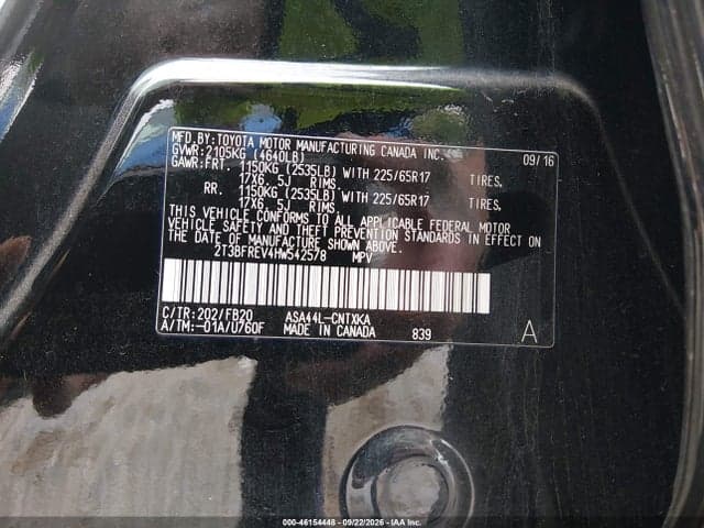2017 TOYOTA RAV4 LE 9