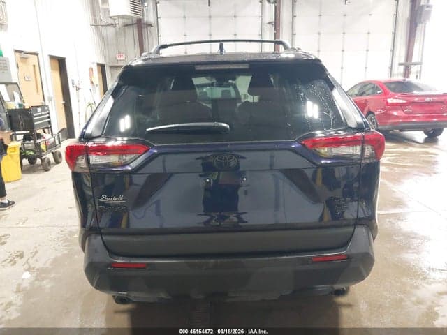 2025 TOYOTA RAV4 XLE PREMIUM 17