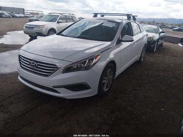 2017 HYUNDAI SONATA SE 2