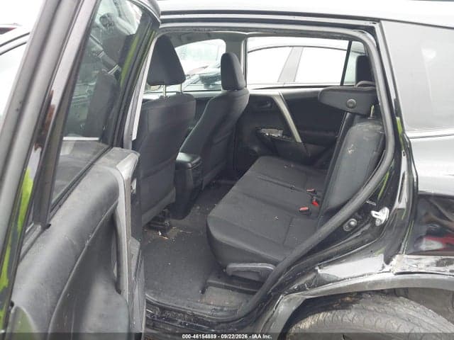 2017 TOYOTA RAV4 LE 8