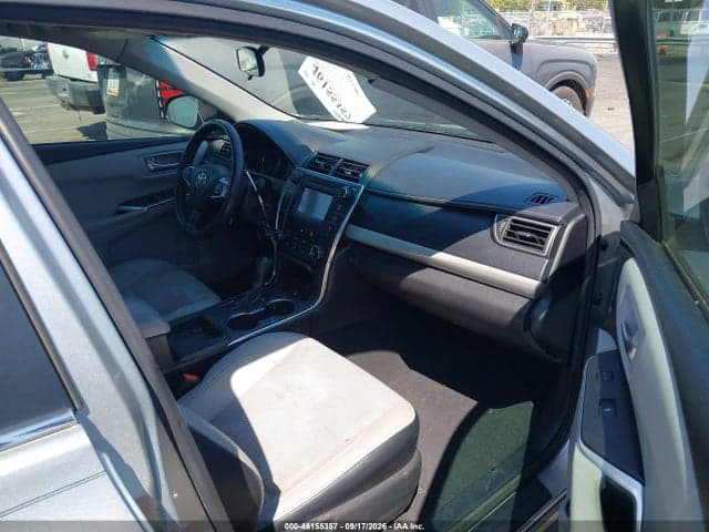 2017 TOYOTA CAMRY SE 5