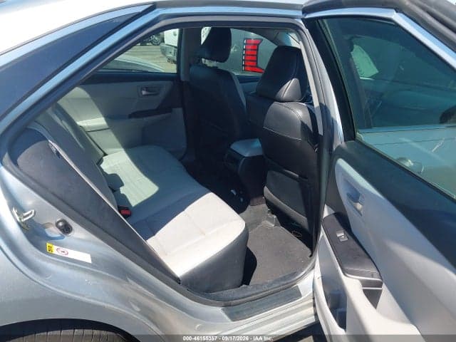 2017 TOYOTA CAMRY SE 8