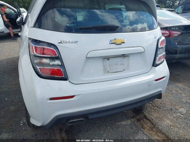 2017 CHEVROLET SONIC LT AUTO 6