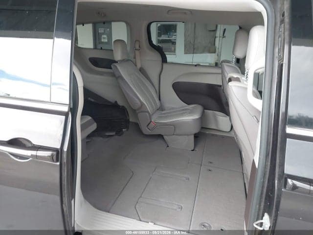 2017 CHRYSLER PACIFICA TOURING-L PLUS 8