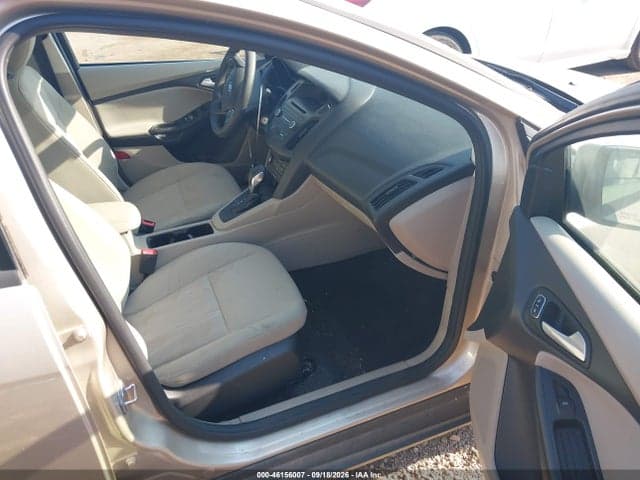 2017 FORD FOCUS SE 5