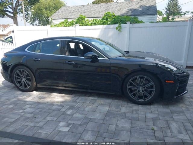 2025 PORSCHE PANAMERA 4 13