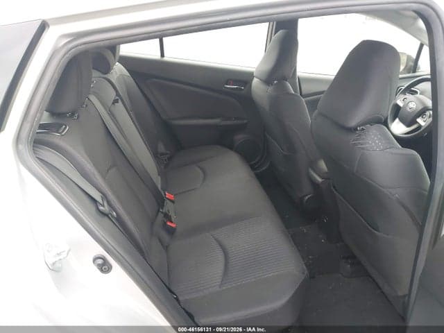 2017 TOYOTA PRIUS THREE 8