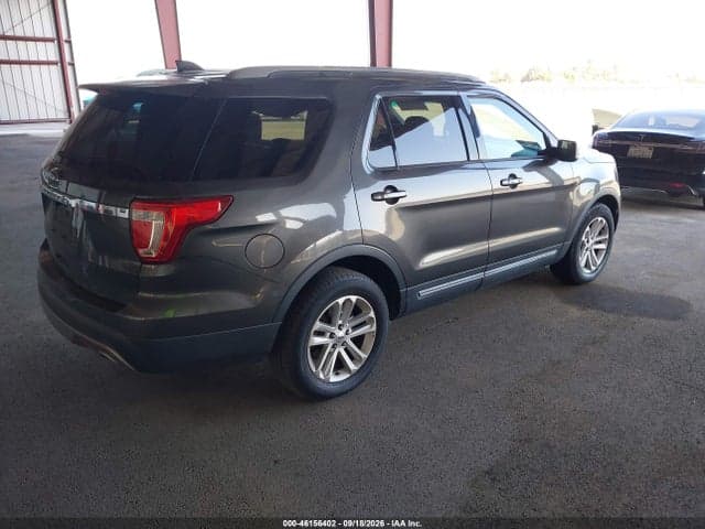2017 FORD EXPLORER XLT 4