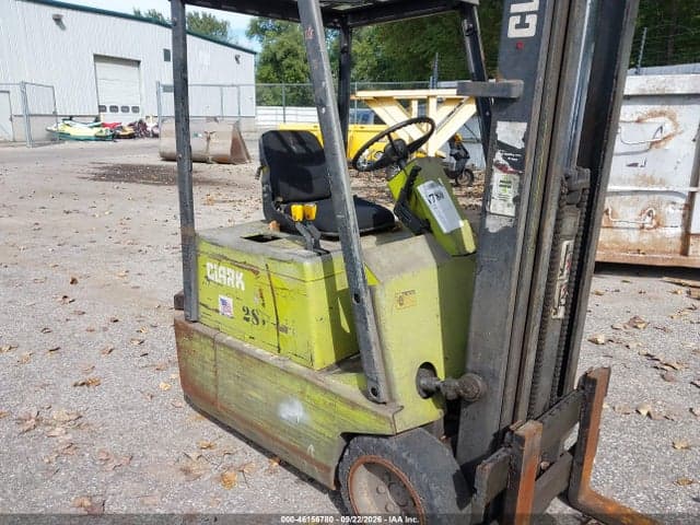 1980 CLARK TM15S FORKLIFT 1