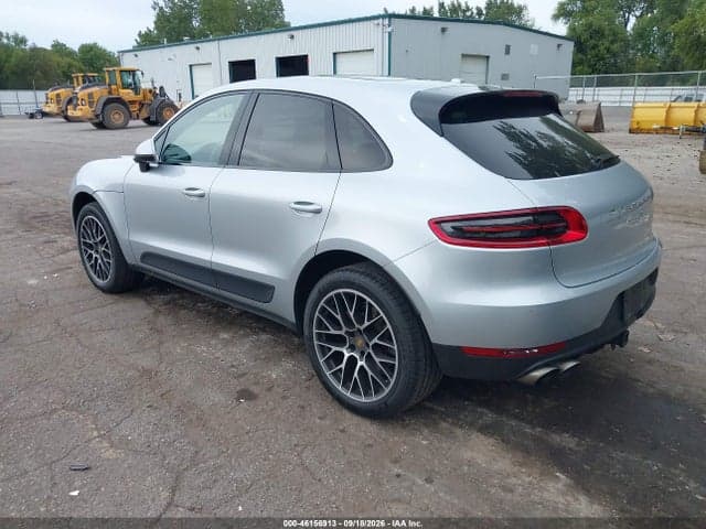 2018 PORSCHE MACAN S 3