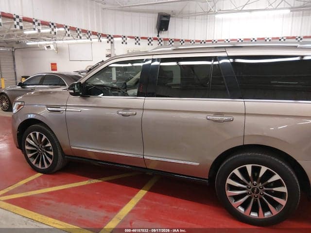 2019 LINCOLN NAVIGATOR SELECT 14