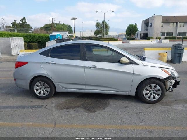 2017 HYUNDAI ACCENT SE 14