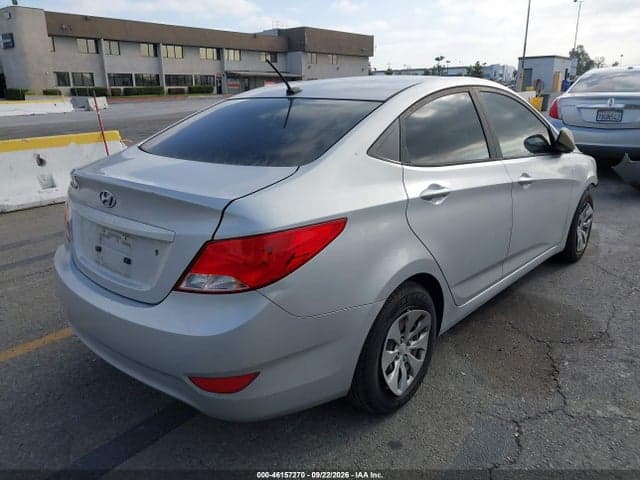 2017 HYUNDAI ACCENT SE 4