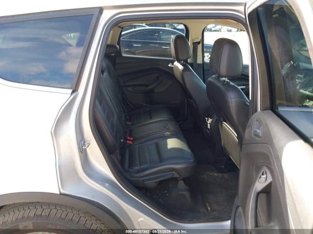 2017 FORD ESCAPE TITANIUM 8