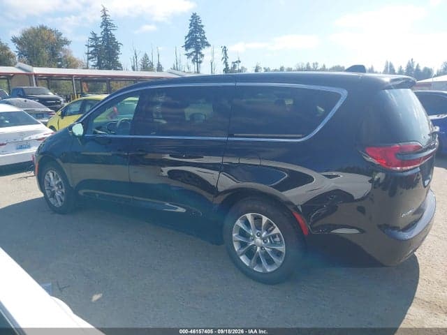 2027 CHRYSLER PACIFICA 12