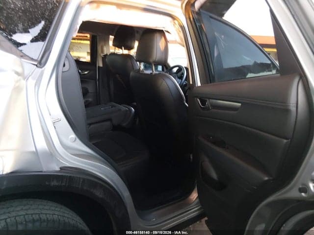 2022 MAZDA CX-5 2.5 S PREFERRED PACKAGE 8