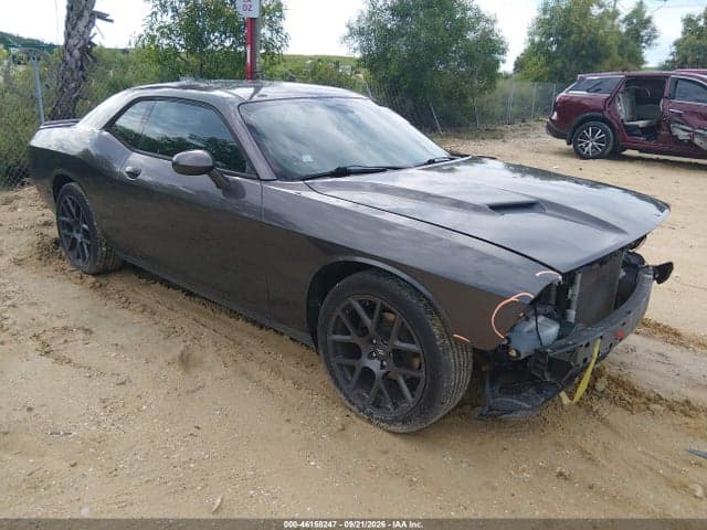 2018 DODGE CHALLENGER SXT 1