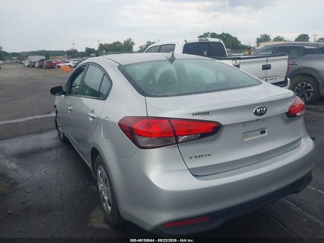 2017 KIA FORTE LX/S 3