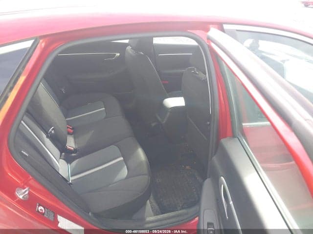 2021 HYUNDAI SONATA SE 8