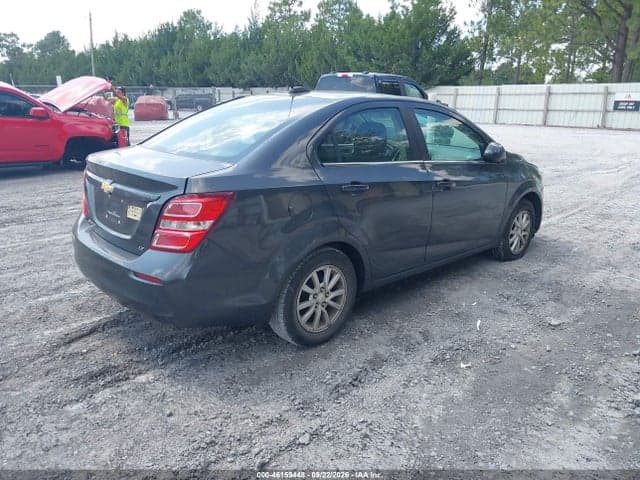 2017 CHEVROLET SONIC LT AUTO 4