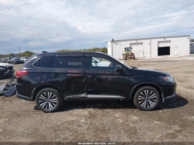 2019 MITSUBISHI OUTLANDER ES 13