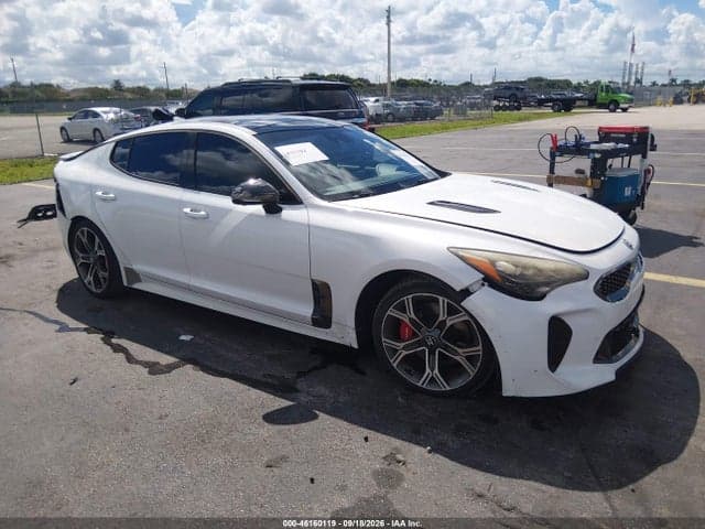 2019 KIA STINGER GT2