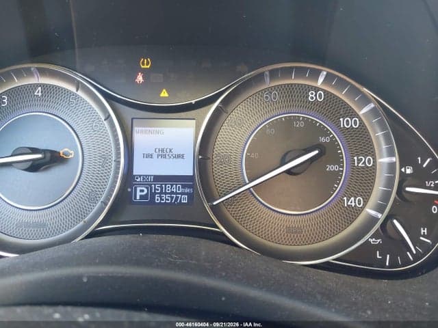 2017 INFINITI QX80 7