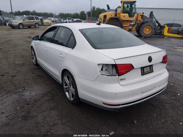 2017 VOLKSWAGEN JETTA GLI 3