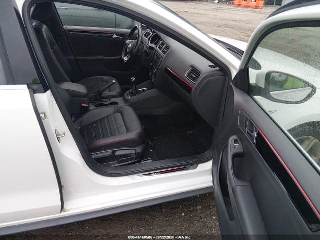 2017 VOLKSWAGEN JETTA GLI 5