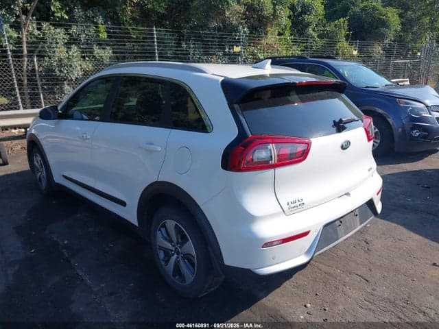 2019 KIA NIRO EX 3
