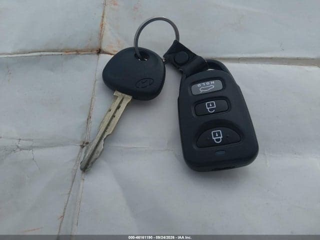 2017 HYUNDAI ELANTRA SE 11