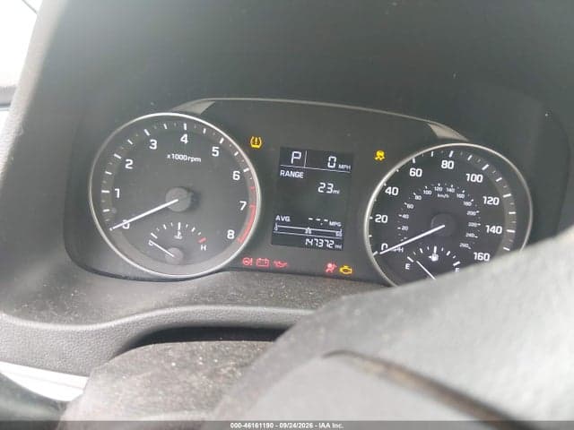 2017 HYUNDAI ELANTRA SE 7