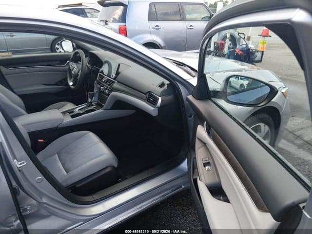 2018 HONDA ACCORD EX 5